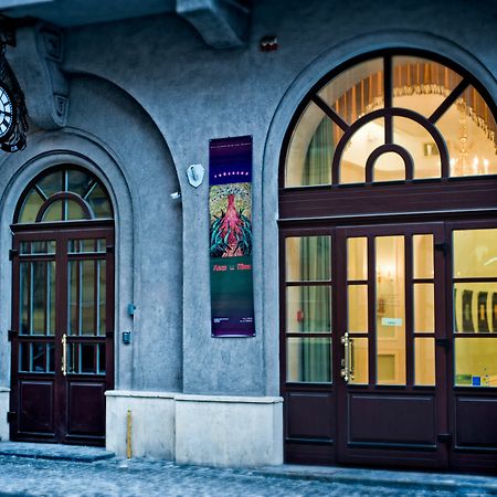 Hotel British Club Lviv Extérieur photo