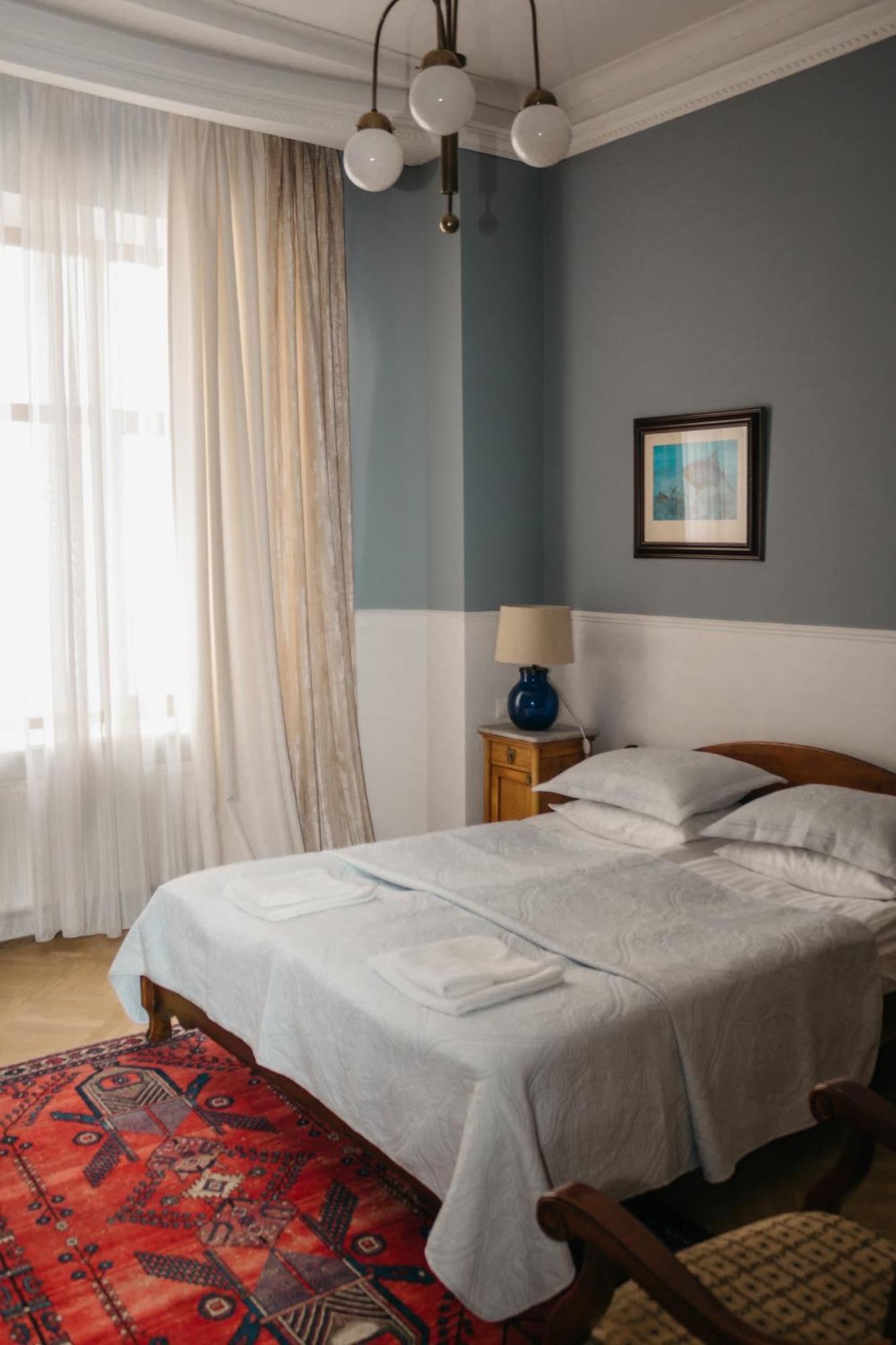 Hotel British Club Lviv Extérieur photo