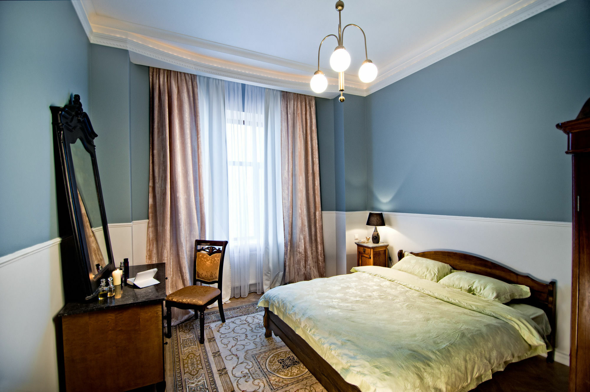 Hotel British Club Lviv Extérieur photo