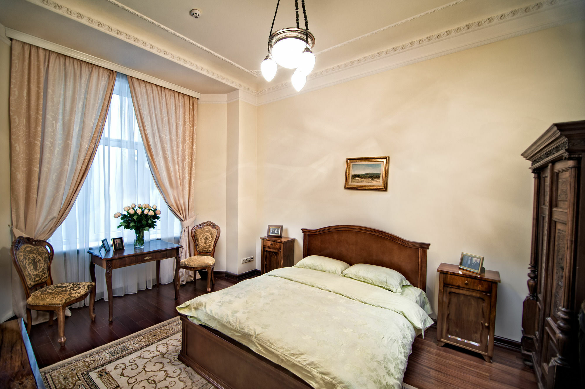 Hotel British Club Lviv Extérieur photo